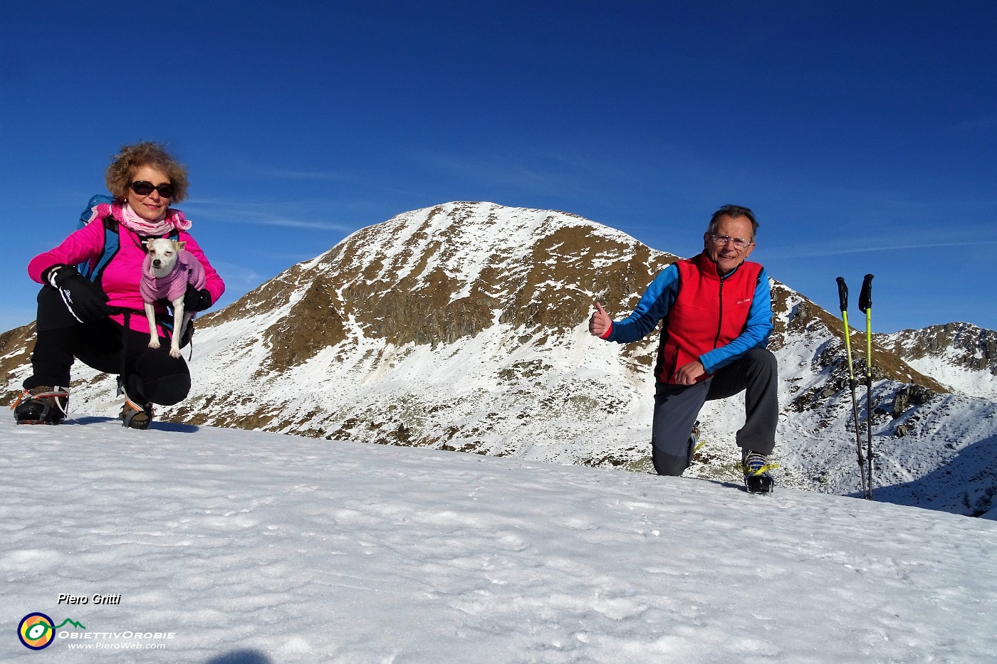 46 In vetta al Monte Arete (2227 m).JPG